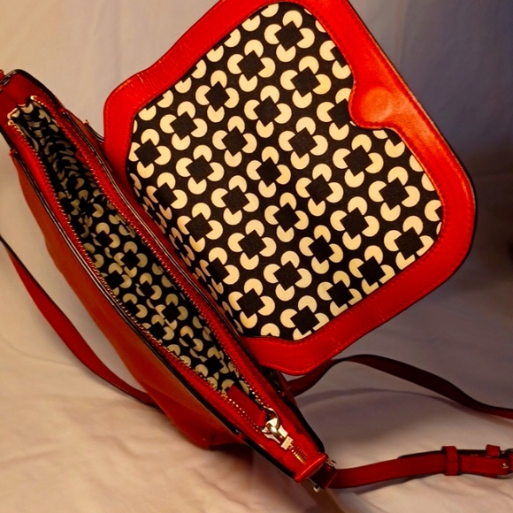 Vera Bradley Cherry Red Purse - Picture 8 of 8